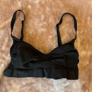 Skims sports bra